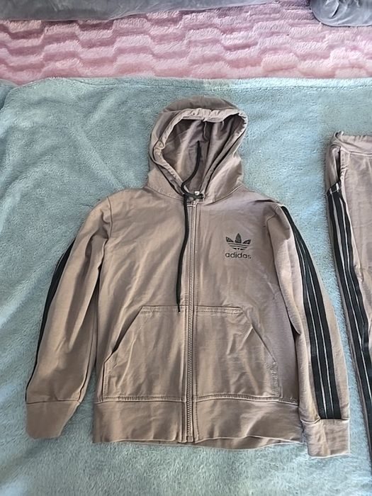 Спортивный костюм на дівчинку