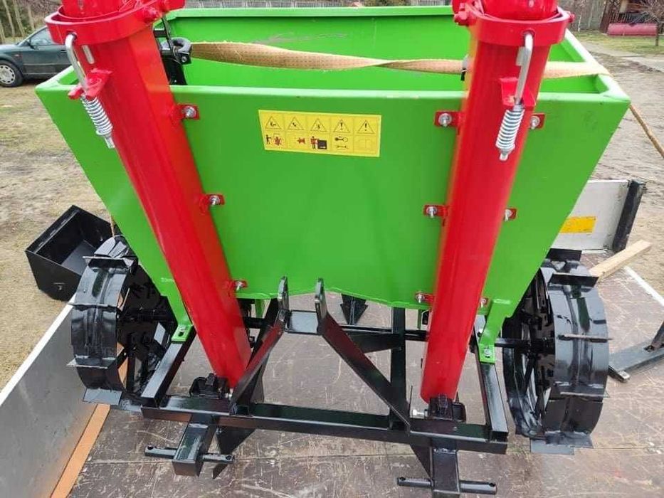 Sadzarka do ziemniaków dwurzędowa niwa Gwarancja producenta