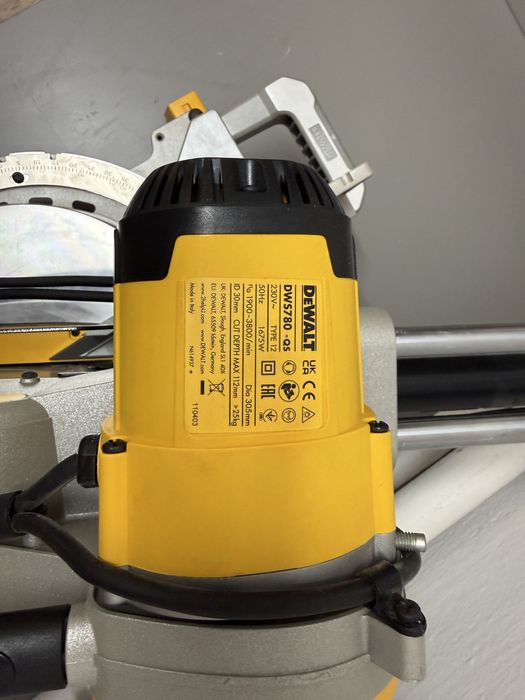 DeWalt DWS780 + DE7033XJ