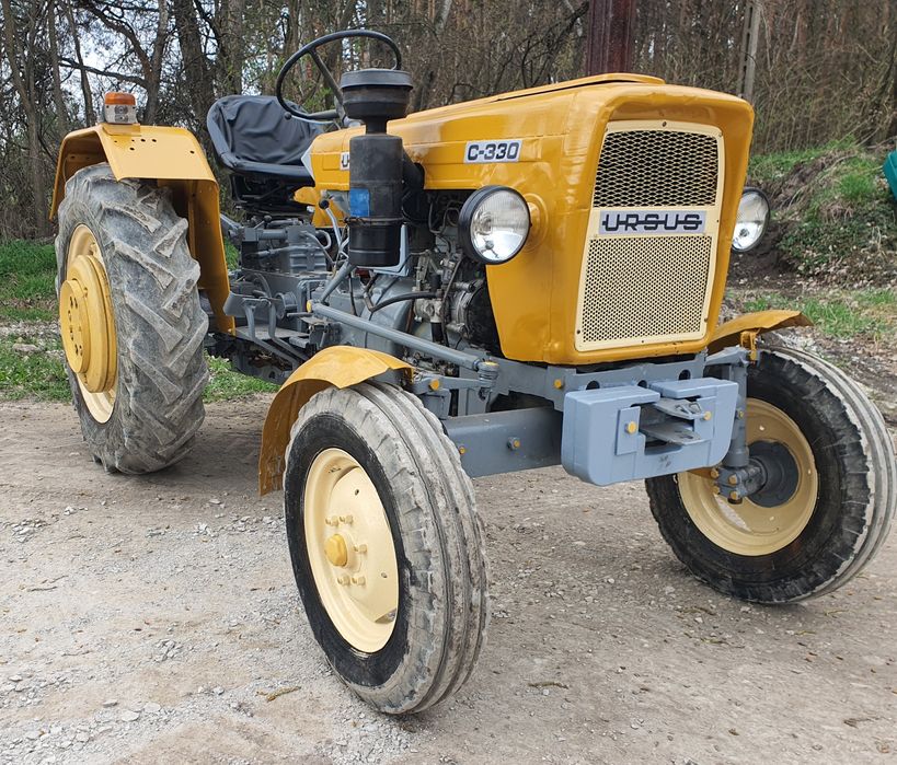 Ursus C-330 Zarejestrowany