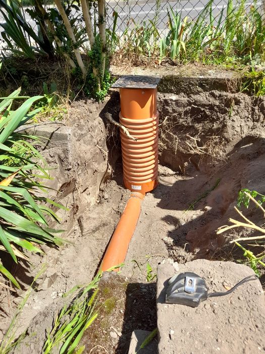 Przylacza wod kan Usługi Koparka i Minikoparka