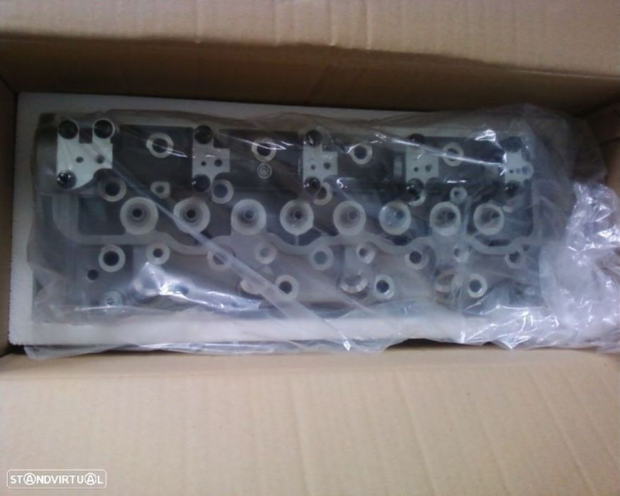 cabeça motor Hyundai H1 2.5td d4bh MD348983 MD185926