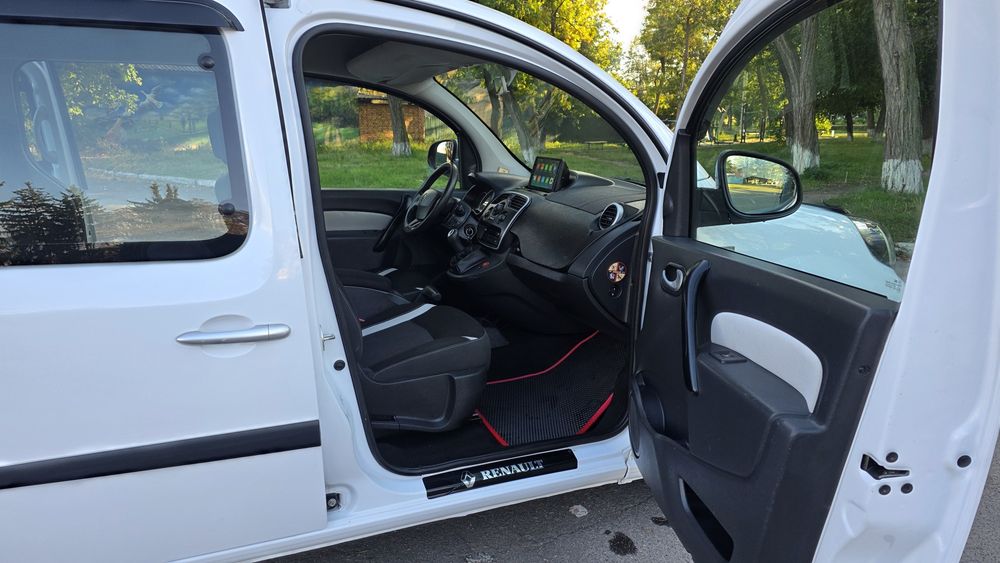 RENAULT Kangoo Individual к9к 1.5диз. 66кv.90л.с. 5-ступка