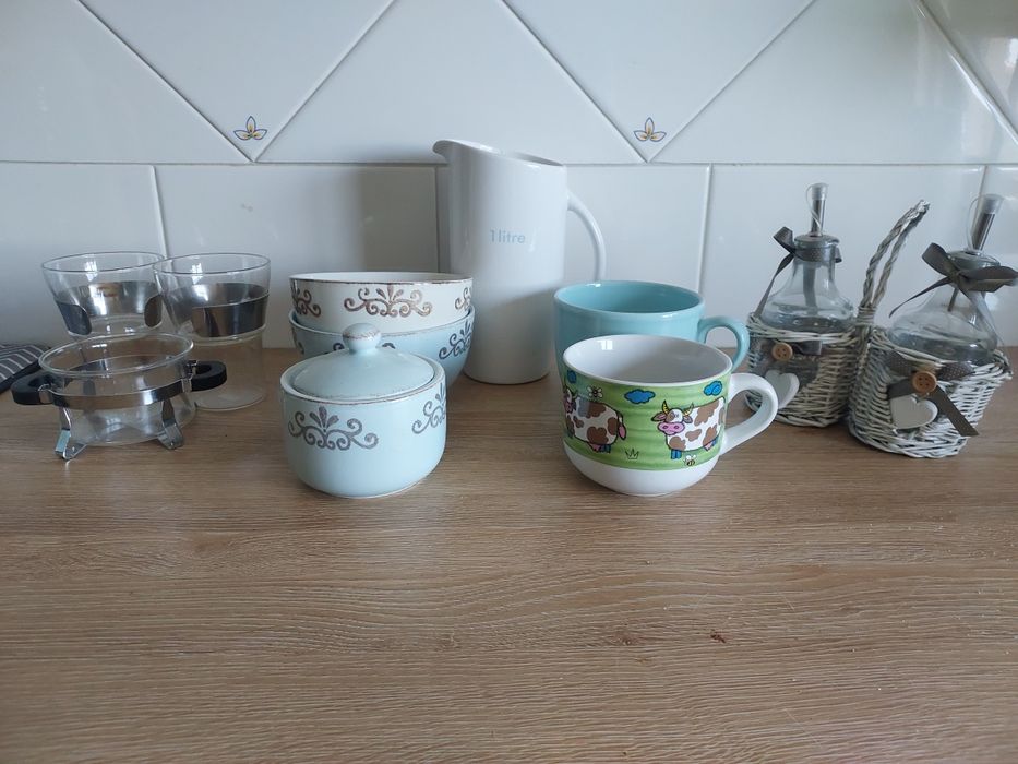 Assorted Tableware Set442236421318256640