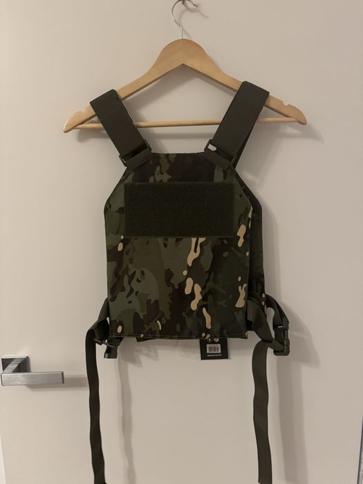 4 x Kamizelka Taktyczna 8Fields M516