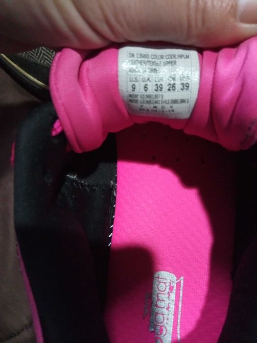Skechers 39 novas