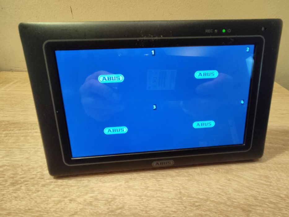 Stacja - Monitor "ABUS" do 4'ech Kamer WIFI - Bez Rutera , Smartfona i Programów - OKAZJA