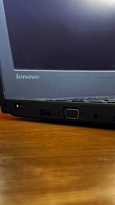 Lenovo ThinkPad T550 i7-5600U 8 ГБ DDR3 SSD 256 ГБ 15.6"