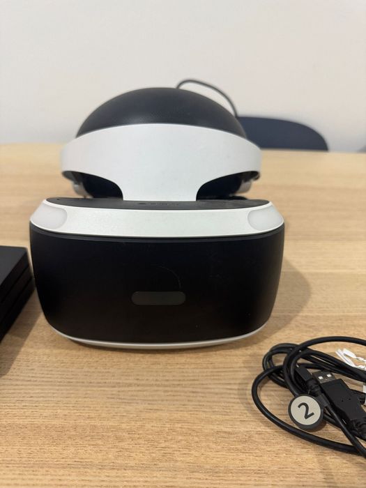 Vendo PlayStation VR para a PlayStation 4 usada apenas duas vezes