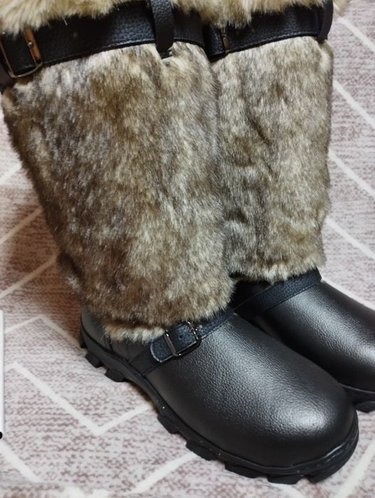 Продам унты ручной работы