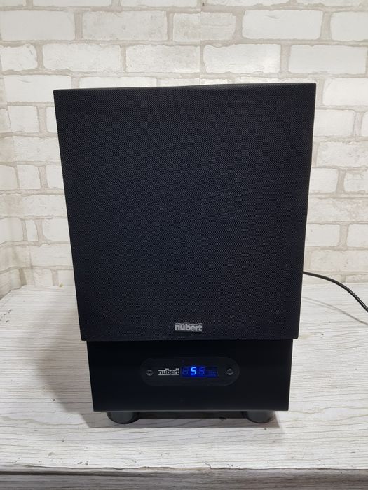 Активний сабвуфер NUBERT nuBox AW 443, потужність 160/220 Вт, б/у