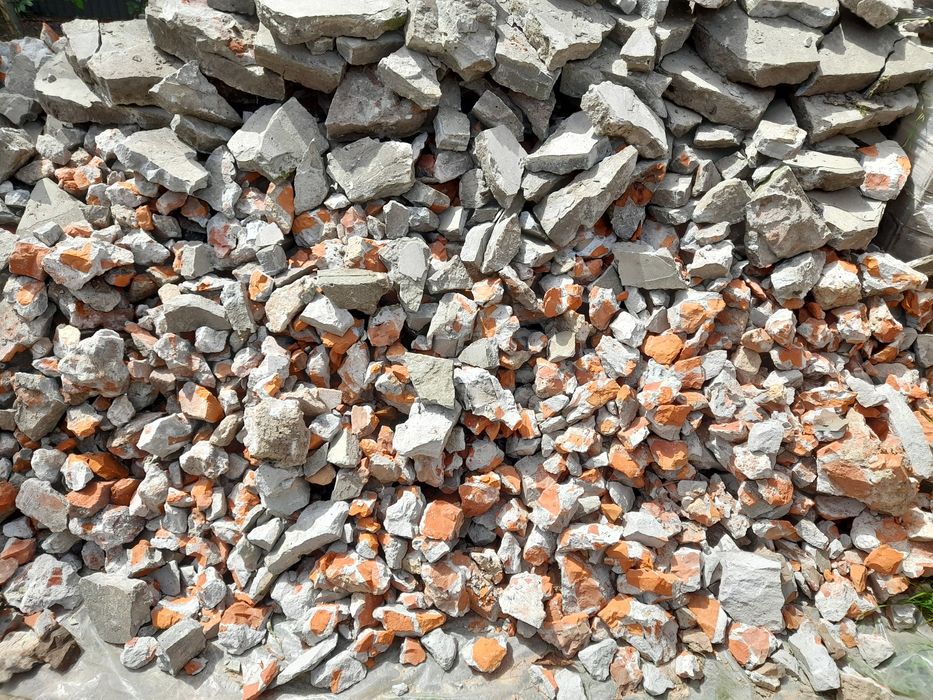 Oddam gruz czysty bez ziemi