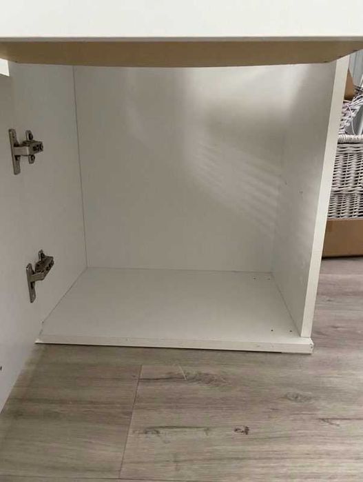 Garderoba do przedpokoju z lustrem