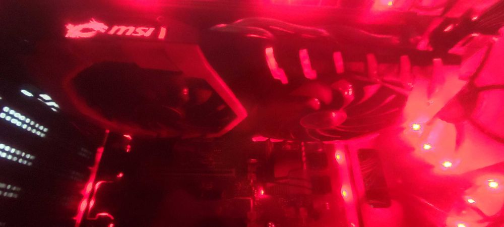 Прода видеокарту MSI GeForce GTX 1060 GAMING X 6G