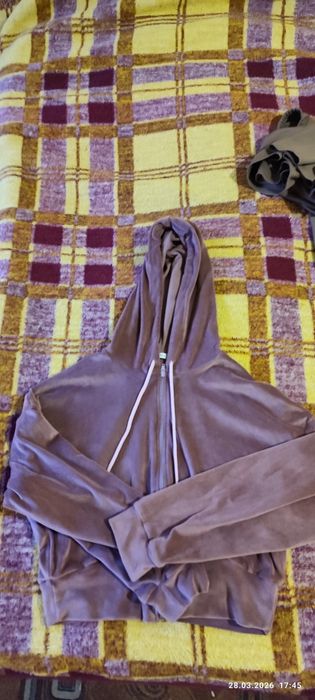 Кофта жіноча на блискавці