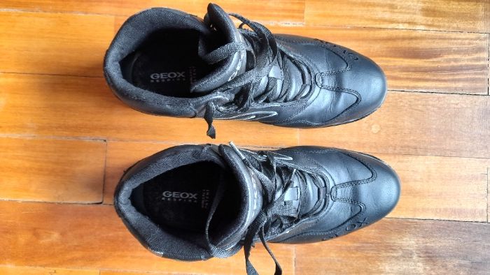 Ténis (bota) confortáveis e quentes NOVOS