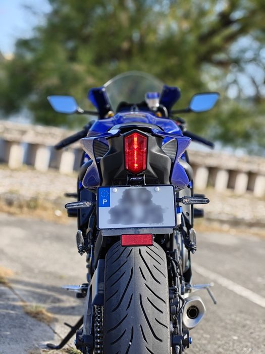 Yamaha R7 - 2022