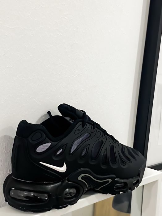 Nike tn muito novo
