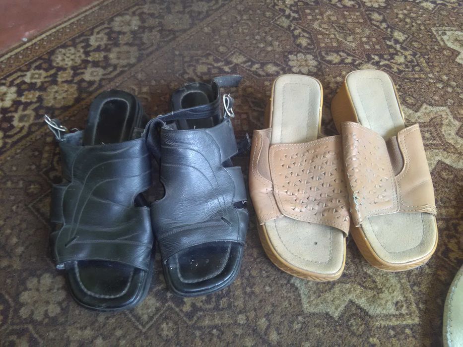 Макасины, сандали, шлепанцы Женские 40- 41р. новые и  бу 50—100грн