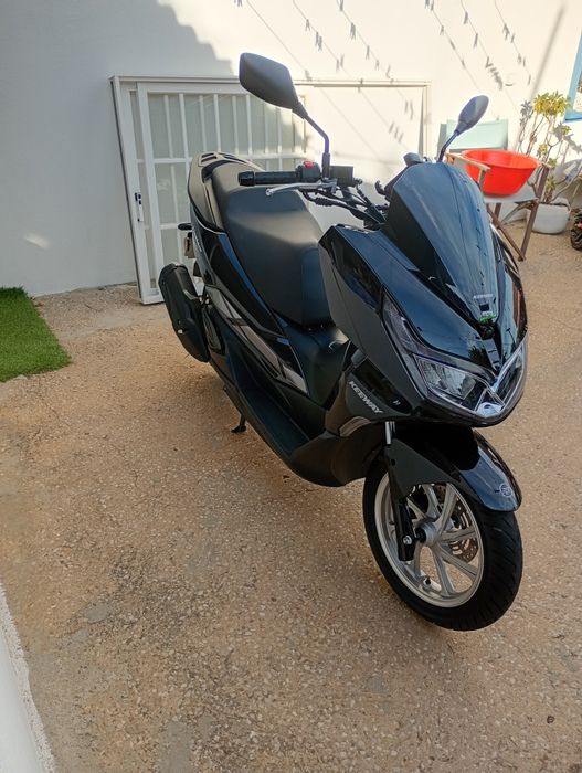 KEEWAY VIESTE LX 125 — 2025 | GARANTIA | < 10.000 KM