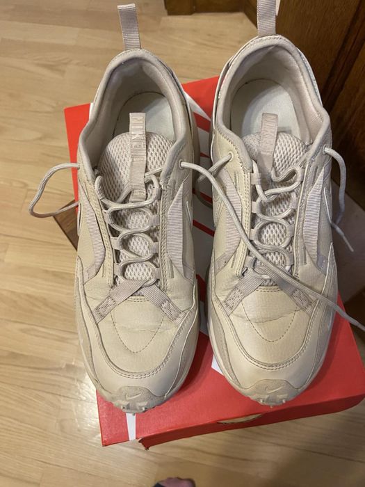 Жіночі кросівки Nike розмір 41.5