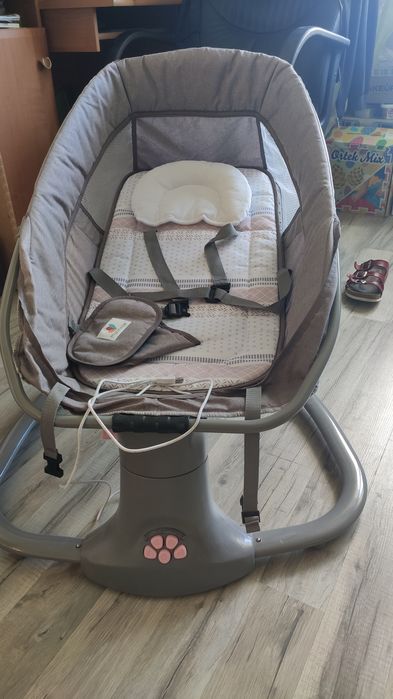 Заколисуючий центр-шезлонг Mastela 8106 3 в 1