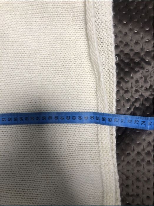 Светр оверсайз білий