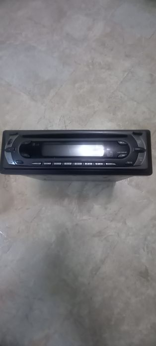 Автомагнітола - LG