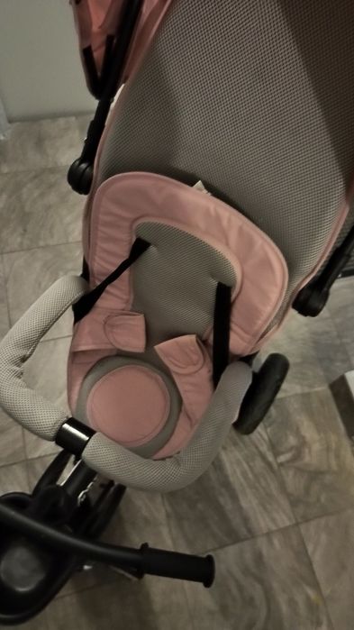 Rowerek kinderkraft różowy