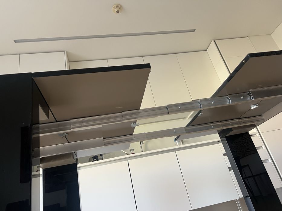 Mesa consola Roche-Bobois extensível Daquacryl Preto
