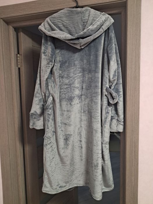 М'який і теплий чоловічий халат