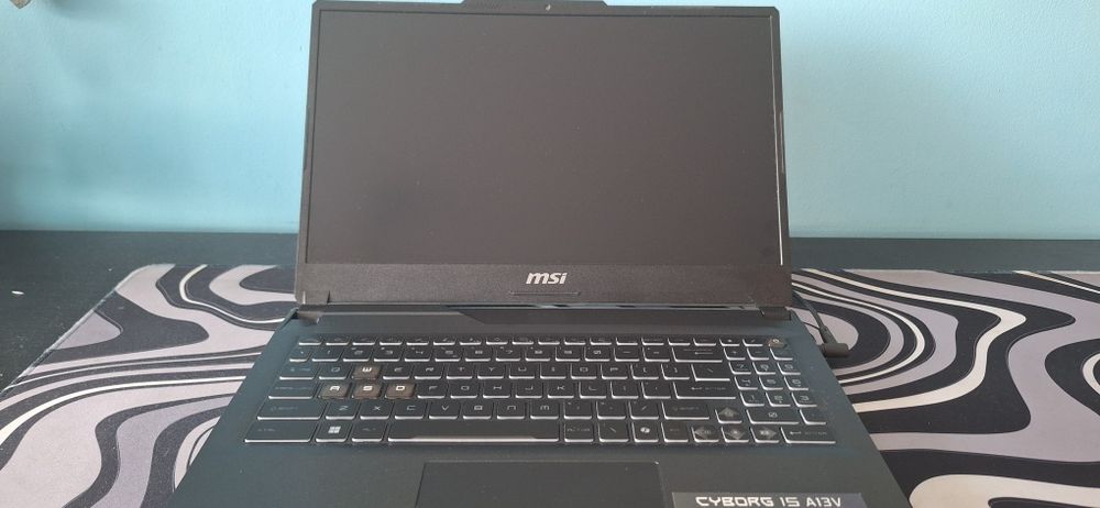 Laptop Msi cyborg a13vf-1484xpl