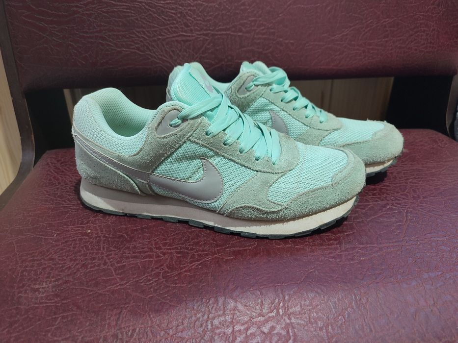 Кросівки Nike 39 кроссовки