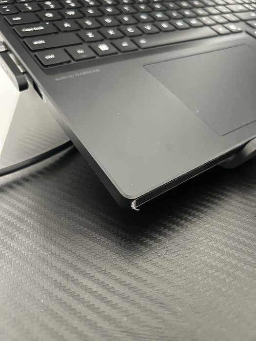 Lenovo Legion 5 RTX5060/i7 13650HX/16GB/512/Win11
