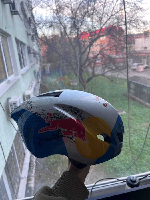 Шолом Red Bull, аерошолом, візори в подарунок.Захист голови новий стан