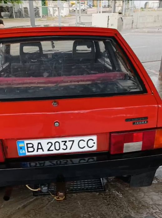 авто 2108 89 року