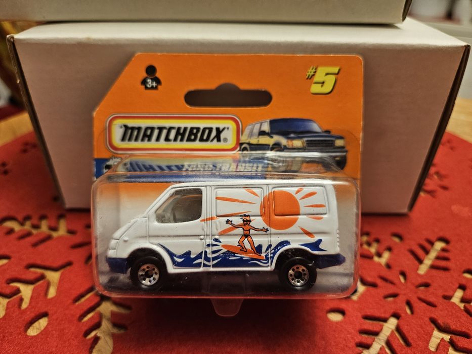 Matchbox - Ford Transit - nowy