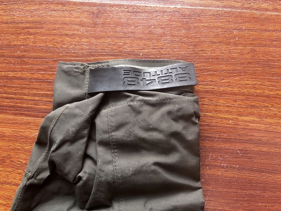 Сноубордичний комбінезон