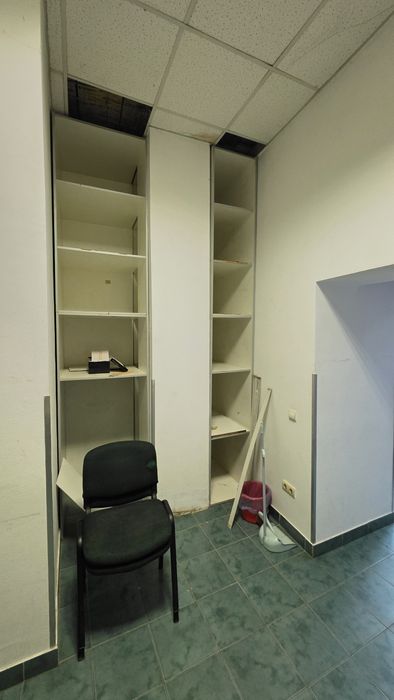 Оренда комерційного приміщення 78м2 біля  ринку у ЦЕНТРІ міста