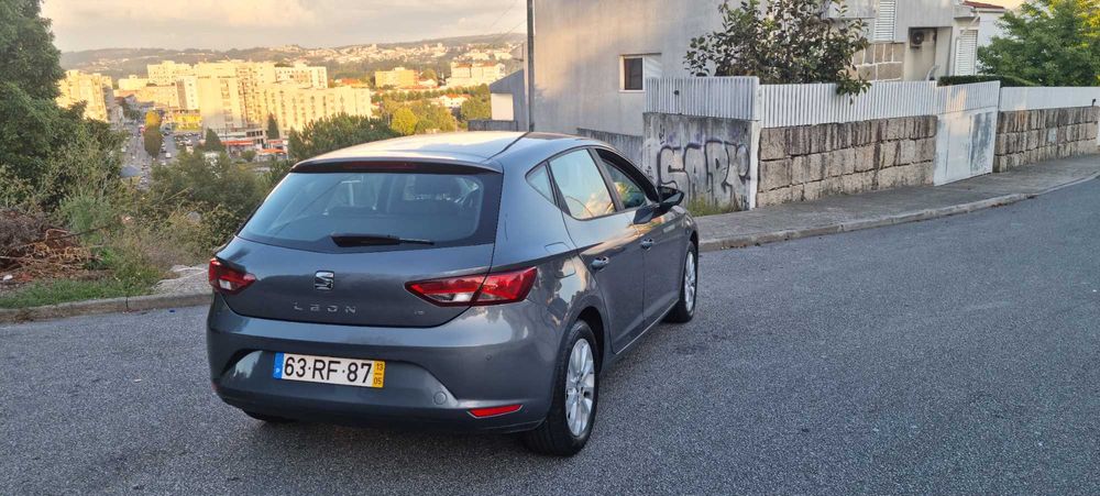 SEAT Leon 1.6 TDI 105cv Style 2013 foto 4