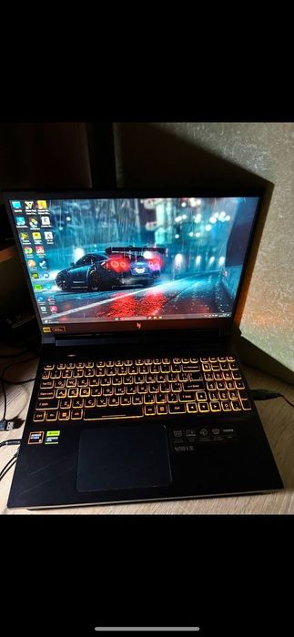 Ігровий ноутбук Acer Nitro V16