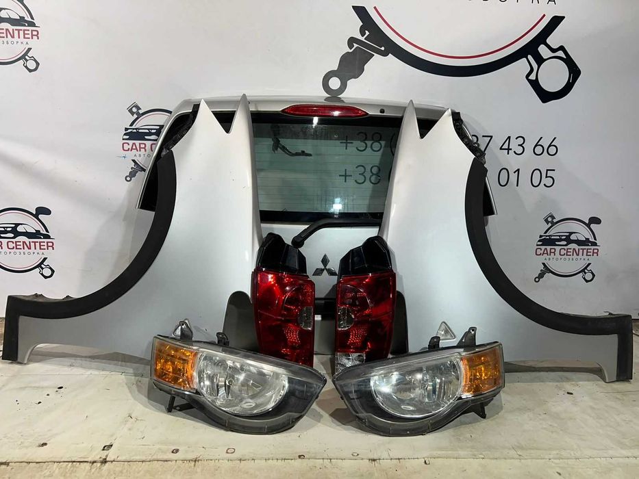 Mitsubishi Colt Кольт Запчастини Капот крило Фара Двигун Ляда Стоп