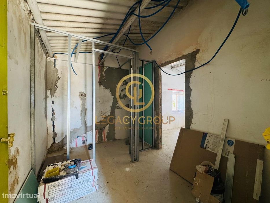 Moradia para Renovar em Areal Gordo – Faro