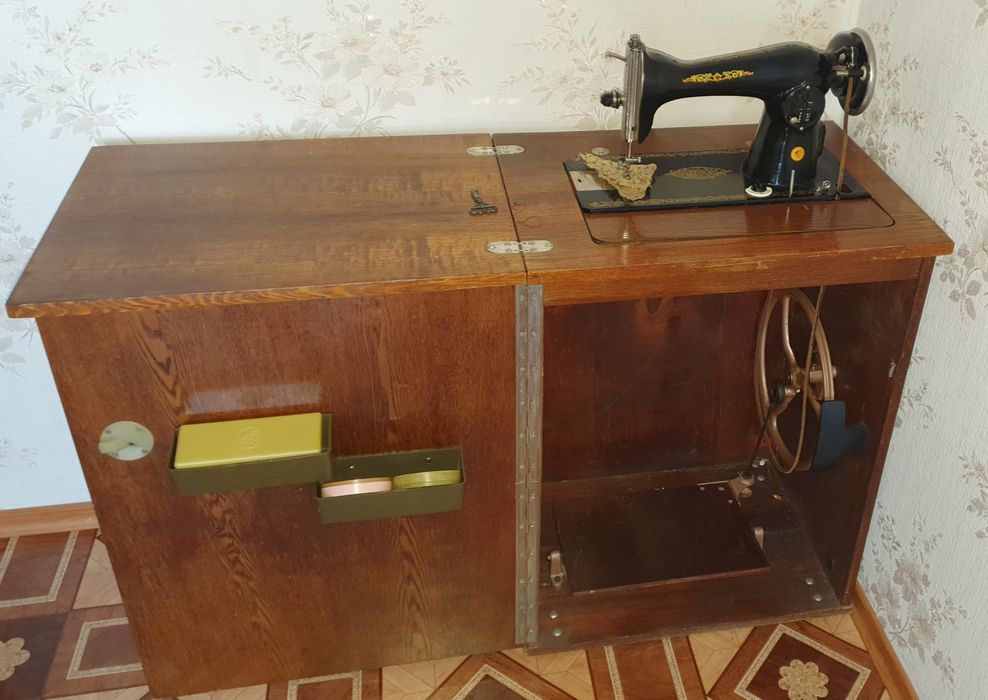 Машинка швейна побутова Подольськ
