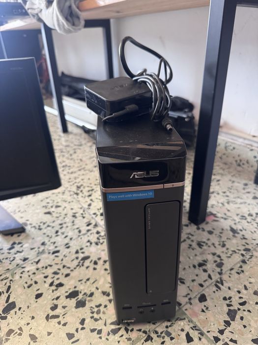 Pc asus e 3 ecras