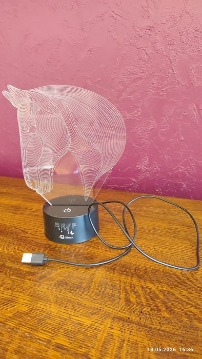 Lampka USB zmieniająca kolor