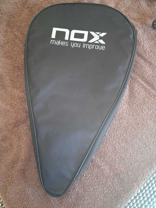 Nox at10 18k 2024  raquete de padel