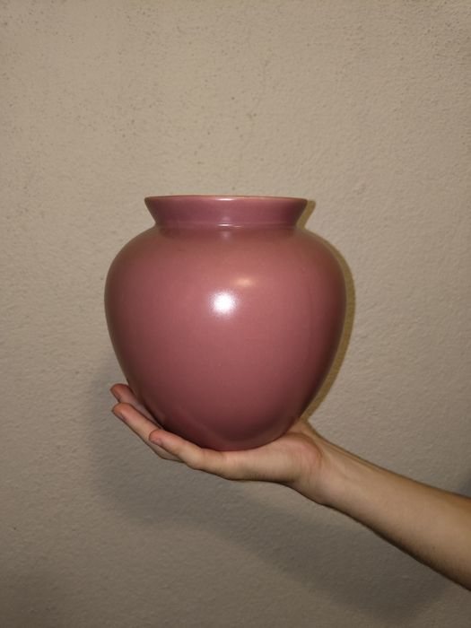 Vaso ou Floreira Cor de Rosa