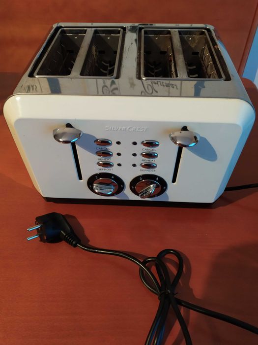 Torradeira usada - funciona apenas de 1 lado para 2 fatias