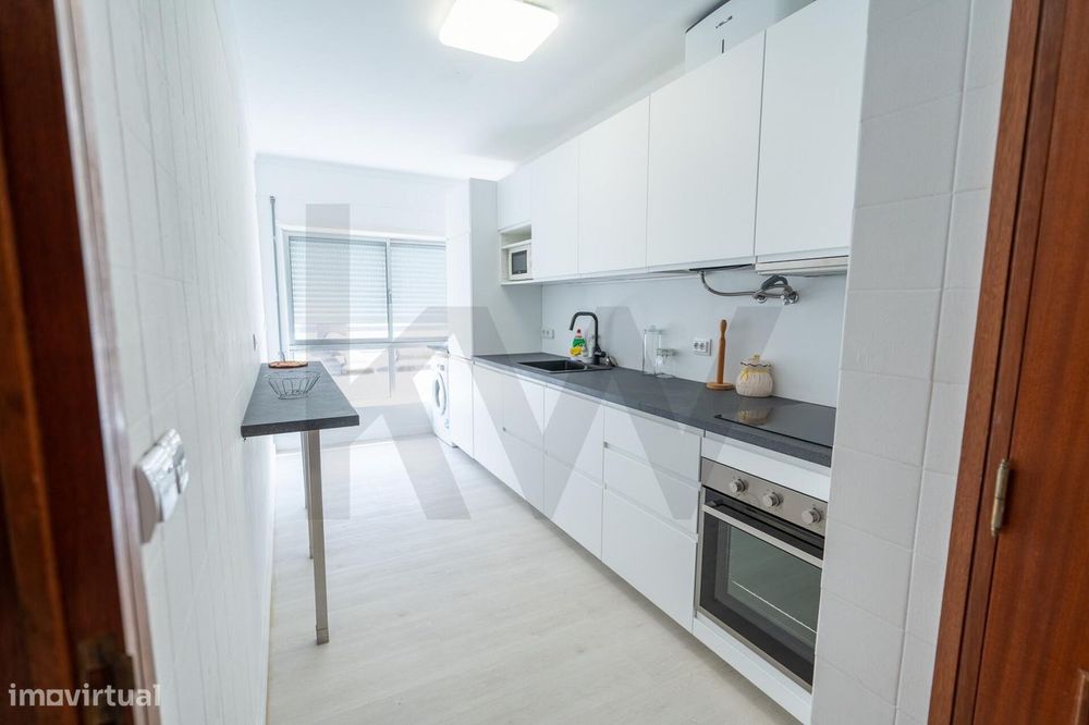 Apartamento T2 Barreiro-Setúbal — Barreiro E Lavradio, Setúbal